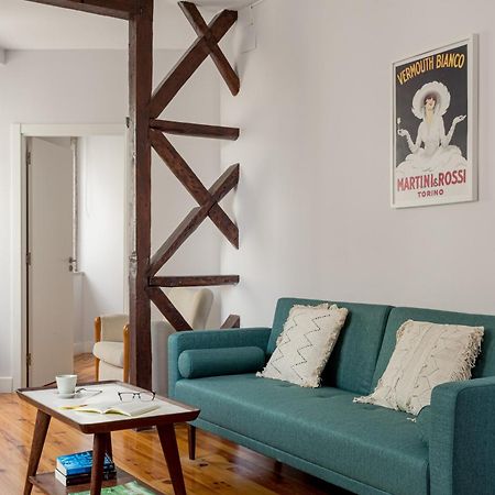 Apartamento Joivy Inviting Flat Next To Carmo Convent Lisboa Exterior foto