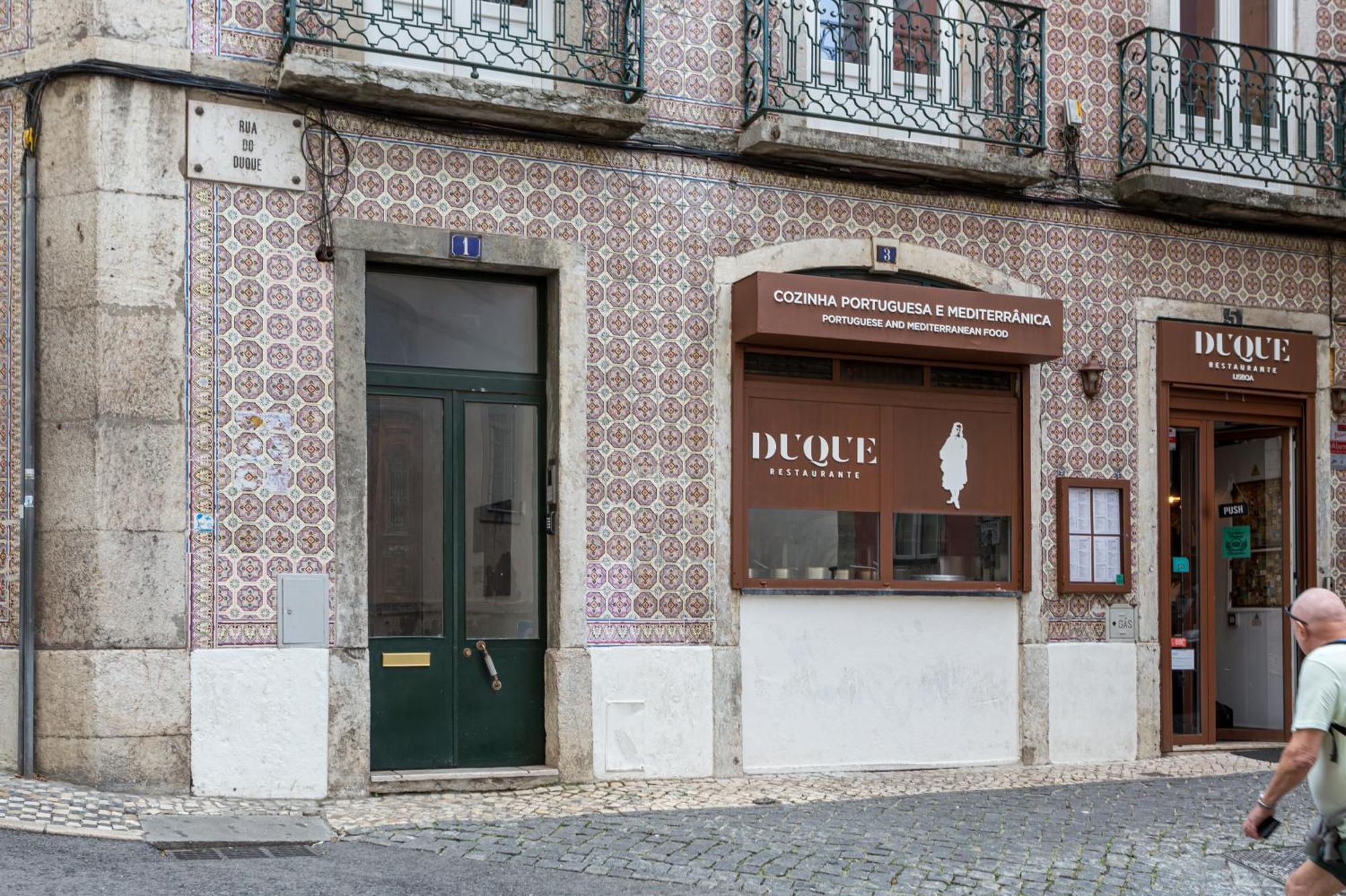 Apartamento Joivy Inviting Flat Next To Carmo Convent Lisboa Exterior foto