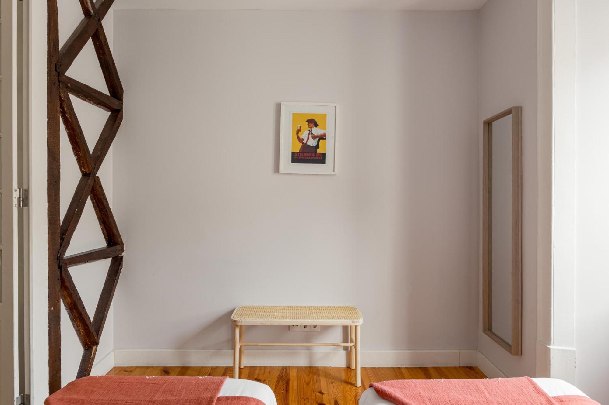 Apartamento Joivy Inviting Flat Next To Carmo Convent Lisboa Exterior foto